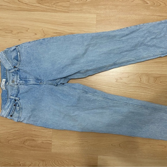 Abercombrie and Fitch Curve Love Low Rise 90s Straight Sz 29/8 - Picture 2 of 3